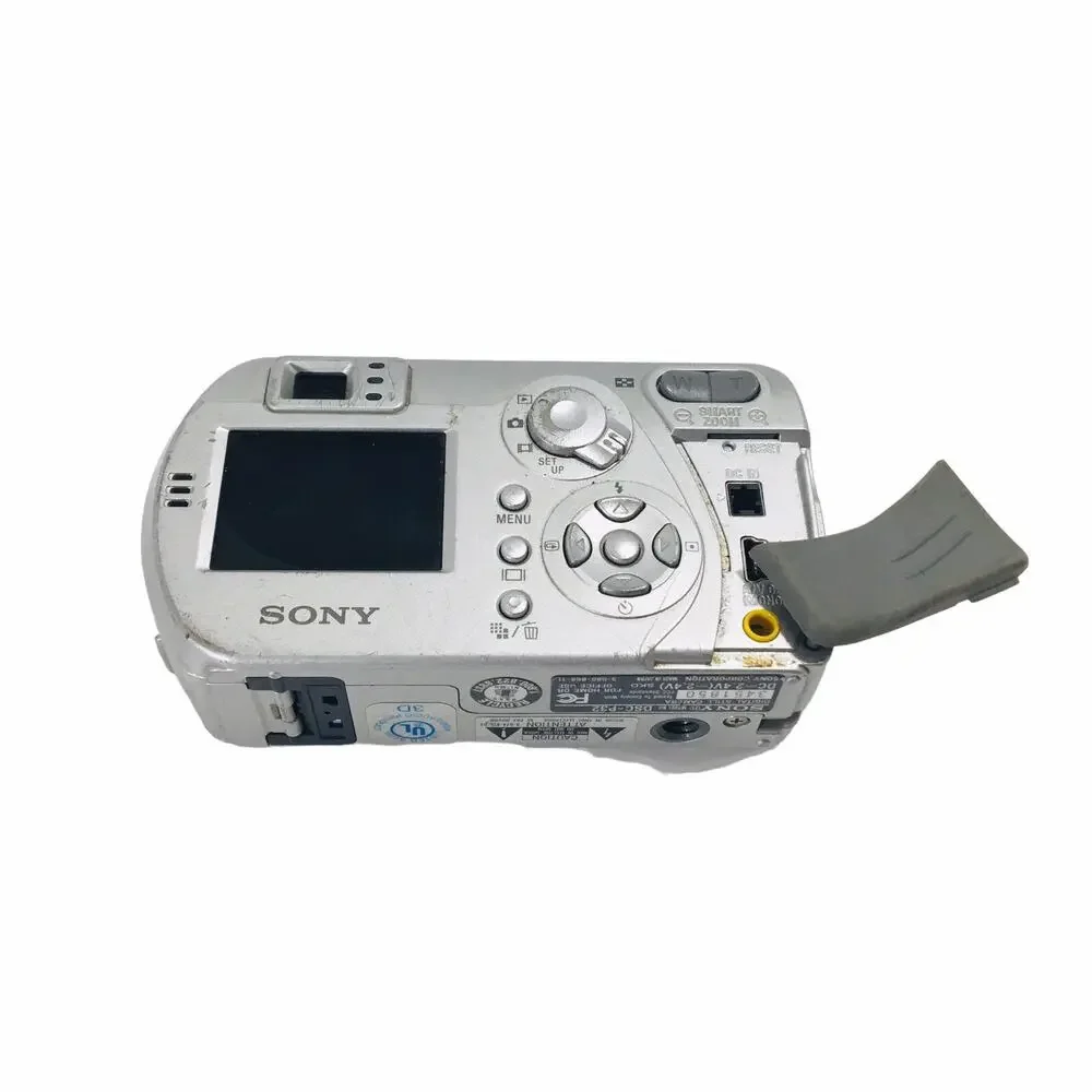 Sony Digital Camera Cybershot 3.2 Mega pixels Working No Charger